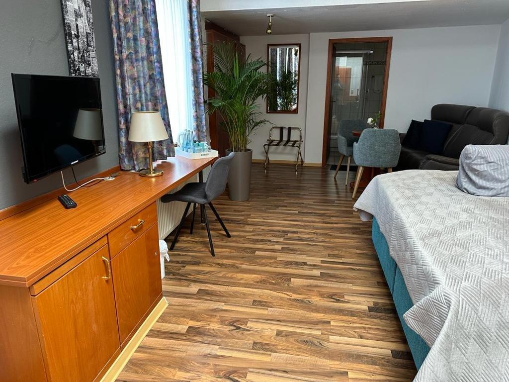 Hotel Oberledinger Hof Leer Ngoại thất bức ảnh