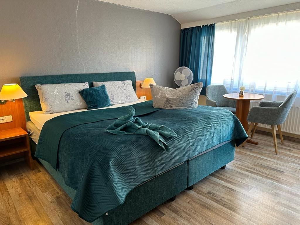 Hotel Oberledinger Hof Leer Ngoại thất bức ảnh